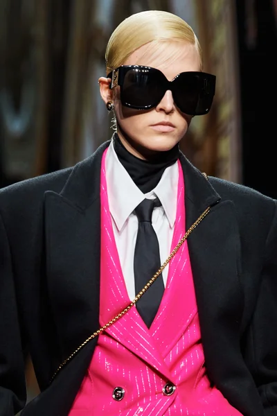 Look 218